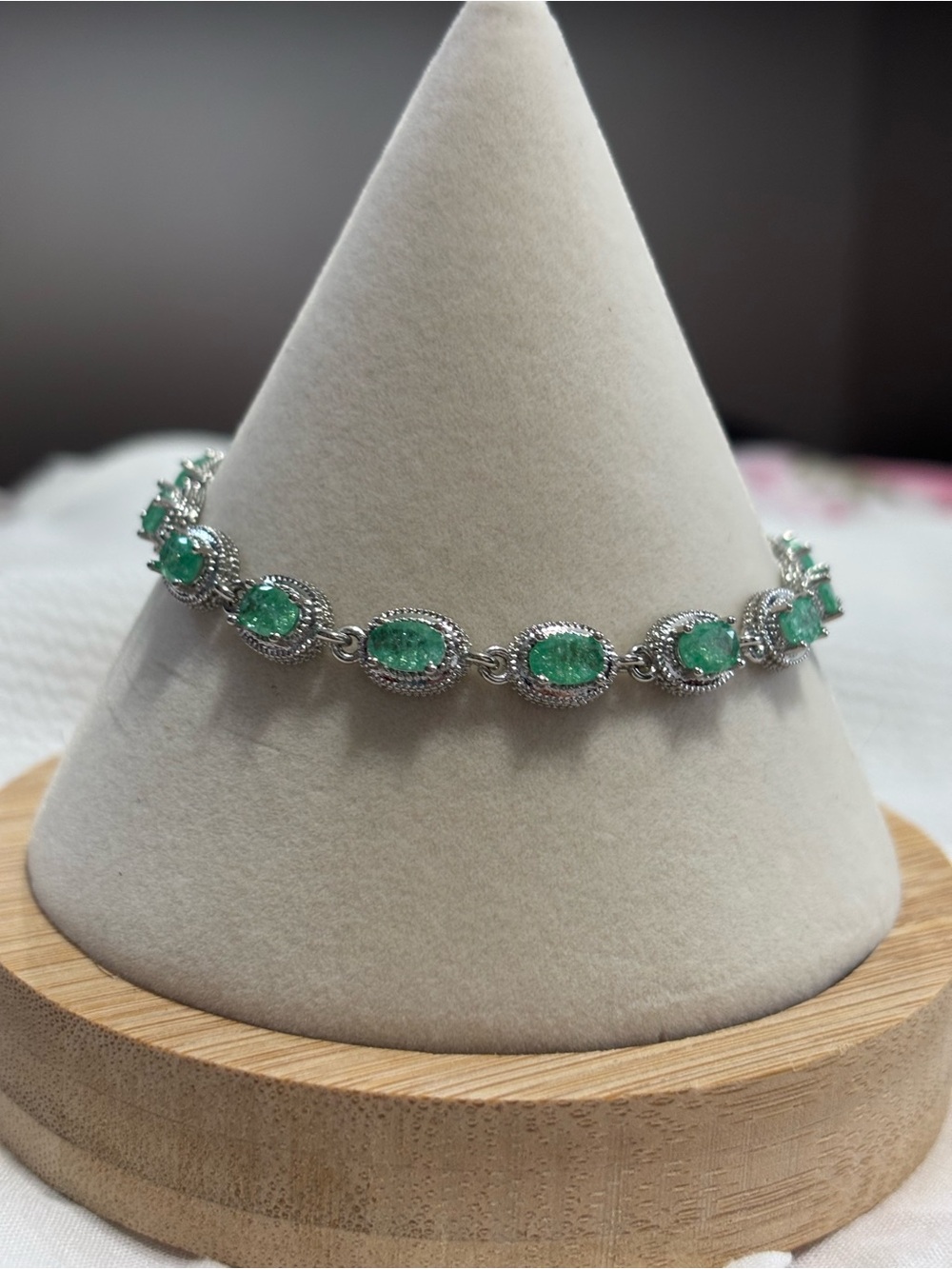 Green Oval Link Bracelet